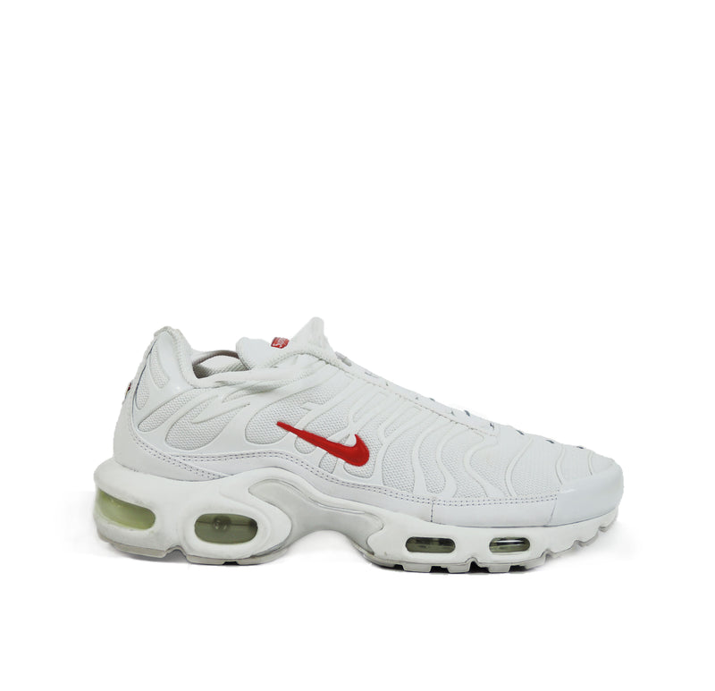 NIKE AIR MAX PLUS SUPREME WHITE